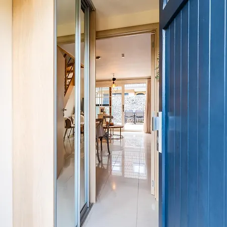 Zeevent Holiday home *